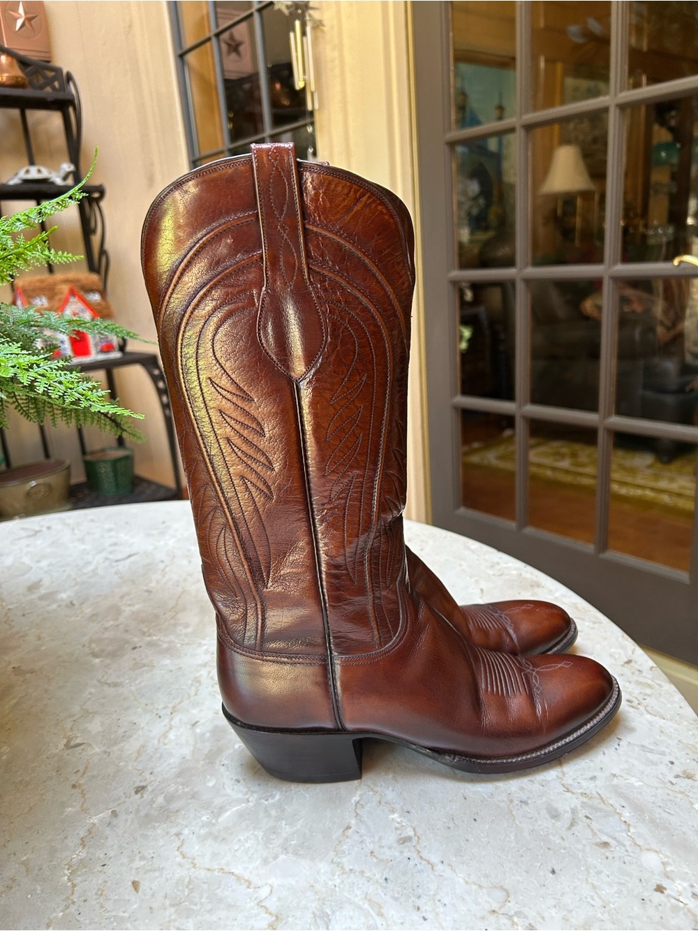 Women’s 1984 Classic Lucchese Cowboy Boots Size 8A - Picture 3 of 8